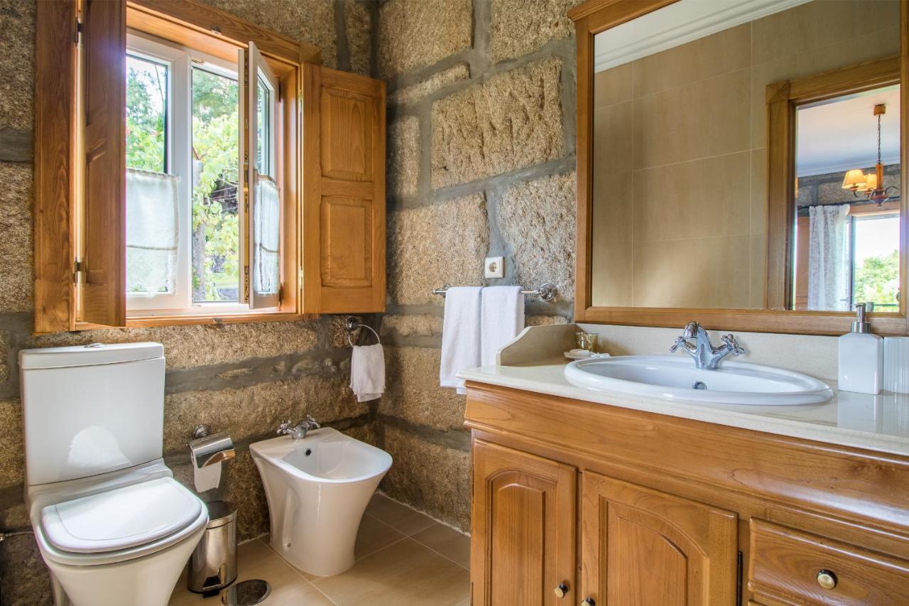 The Fox House - Private Villa & Nature São Pedro do Sul Esterno foto